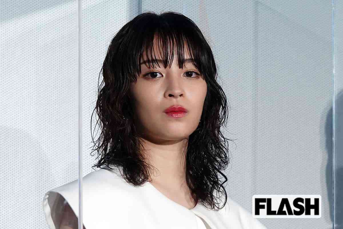 広瀬すず、デビュー当時は「女優がどんどんイヤに」支えてくれたのはPUFFYの『これが私の生きる道』 | Smart FLASH/スマフラ[光文社週刊誌]