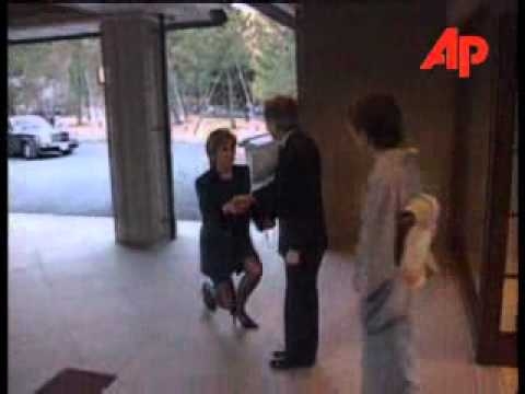 Princess Diana in Japan, 1995 - YouTube