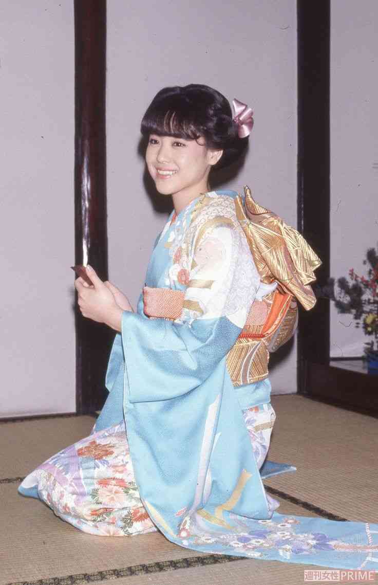 「松田聖子」おしゃれまとめの人気アイデア｜Pinterest｜むぎちゃ | 晴れ着, 聖子, コスプレ 衣装