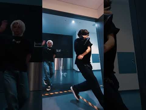 #BEFIRST #Gifted #2022AsiaArtistAwards #2022AAA #RYUHEI #MANATO #SHUNTO - YouTube