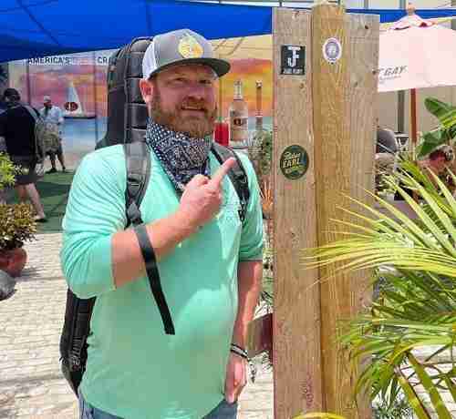 米歌手が結婚式の数時間後に急逝、新婦「心が死んでしまった」 | Narinari.com