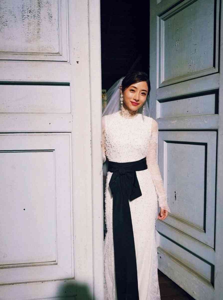 女優のウエディングドレス姿が見たい part3