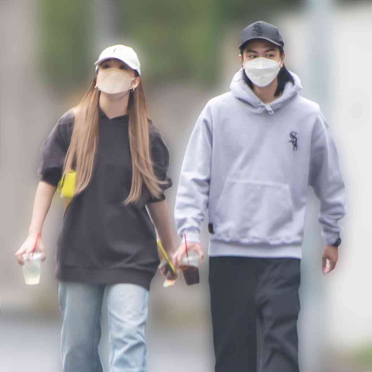 藤田ニコル、恋人と初2ショット撮から8カ月…みちょぱ結婚で「私もめちゃくちゃ結婚したい！」と訴え（女性自身） - Yahoo!ニュース