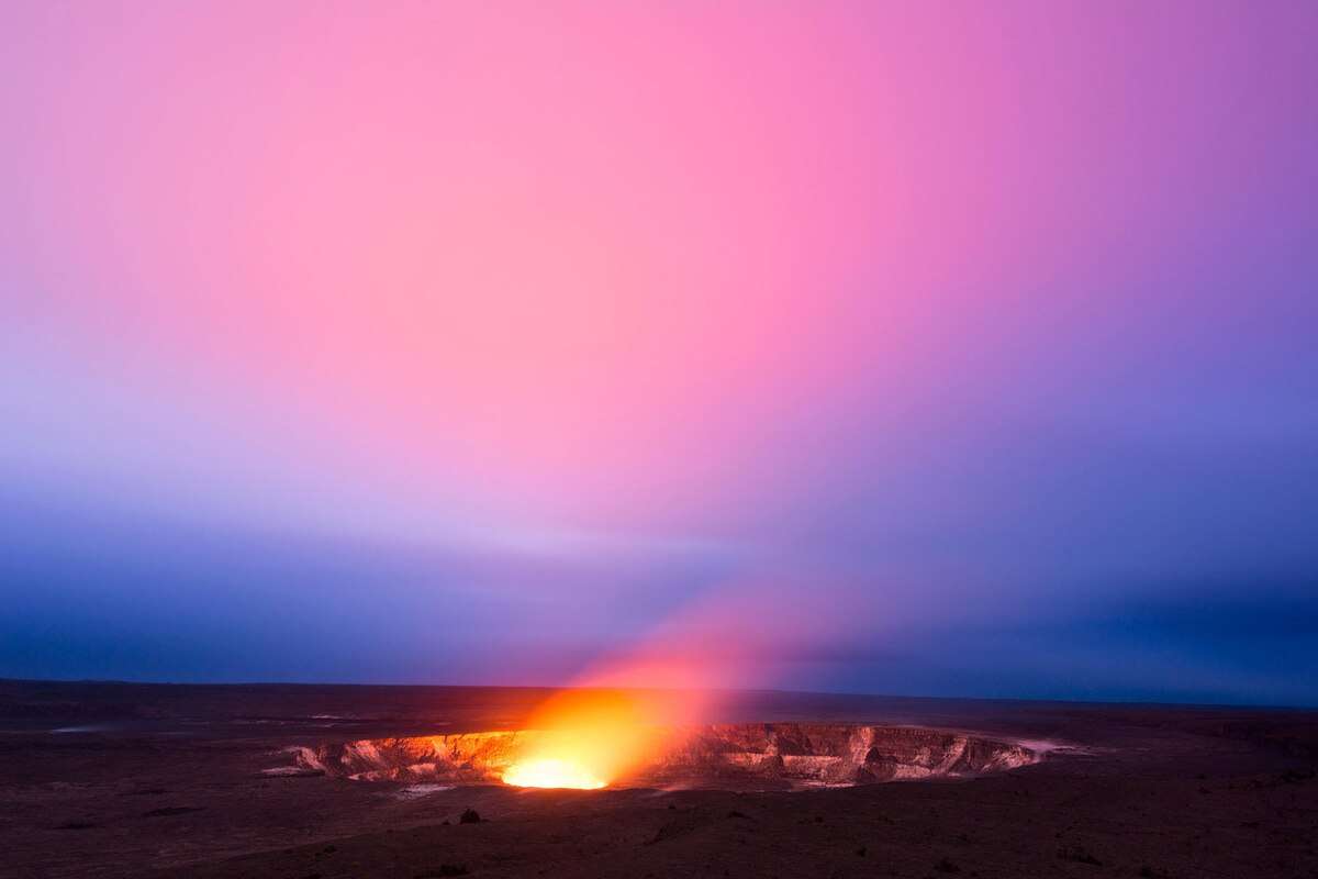 ハワイ島の地下に群発地震源の巨大な「マグマ網」、「これはいったい何なんだ」と科学者ら衝撃（ナショナル ジオグラフィック日本版） - Yahoo!ニュース