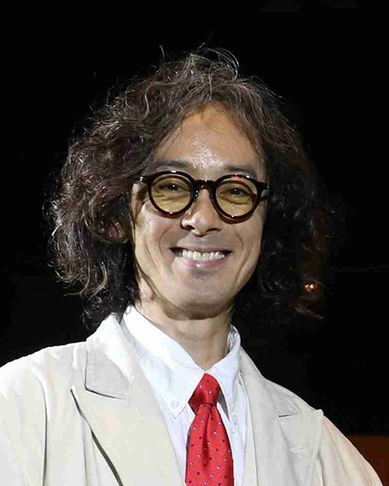 店じゃん！オシャレ俳優・滝藤賢一「子どもの服は全部、コーディネート」20畳の私服部屋にマツコも驚愕