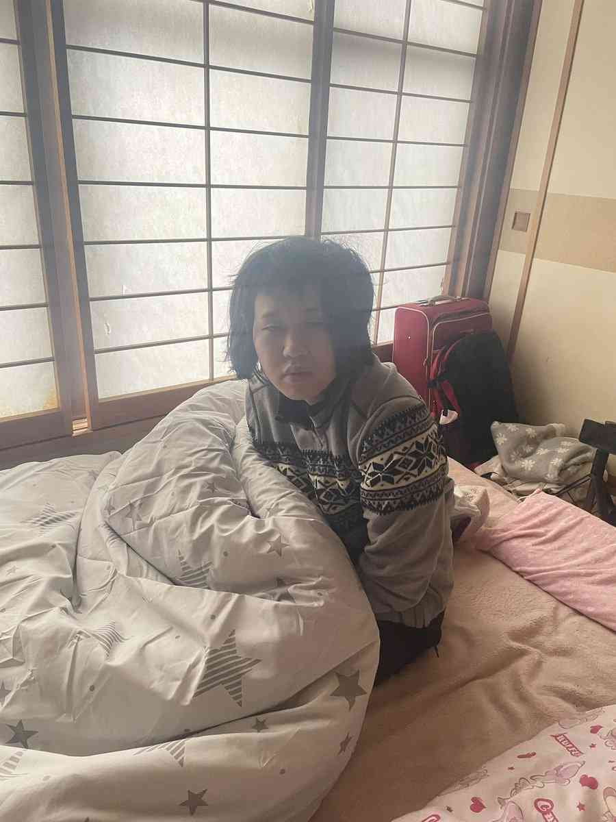 「透けてる?」女性芸人が体調不良時に撮影した写真が話題