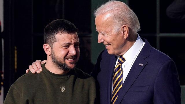Ron Paul Liberty Report - Ukraine Rocked By Corruption Scandal, Who's Really To Blame? JAN.24.2023