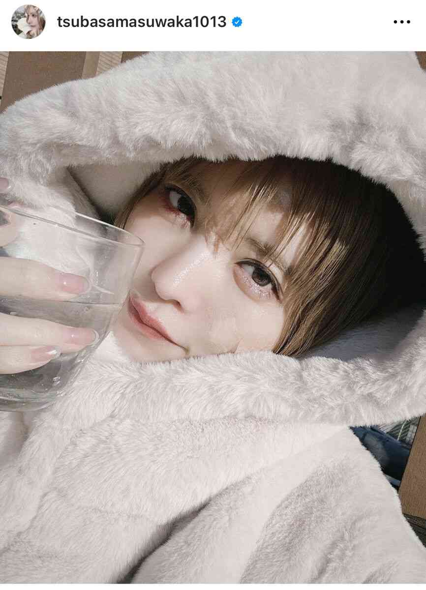 益若つばさ、帯状疱疹の闘病をつづる「顔面と頭がずーーっと痒い。狂いそうなほどかゆい…。笑」 : スポーツ報知