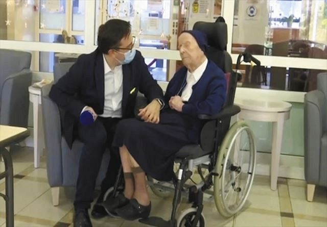 欧州最高齢116歳のフランス人修道女、新型コロナ感染も無症状のまま回復：東京新聞 TOKYO Web