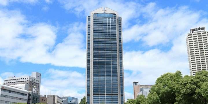 児童館職員、小2男児にバットで殴られ、耳が聞こえなくなる後遺症　法的責任は誰に？ - 弁護士ドットコム