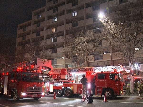 全身ヤケドで搬送の男性が死亡…県営住宅の一室が半分程焼けた火事 搬送時「料理中ボンベが破裂」と話す｜FNNプライムオンライン