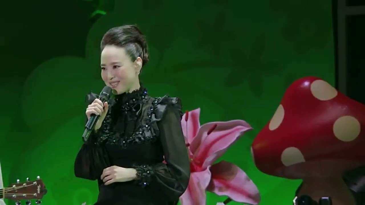 松田聖子　MC　モッキンバード　アコースティック - YouTube