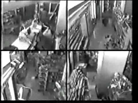 阪神淡路大震災 発生の瞬間 - YouTube