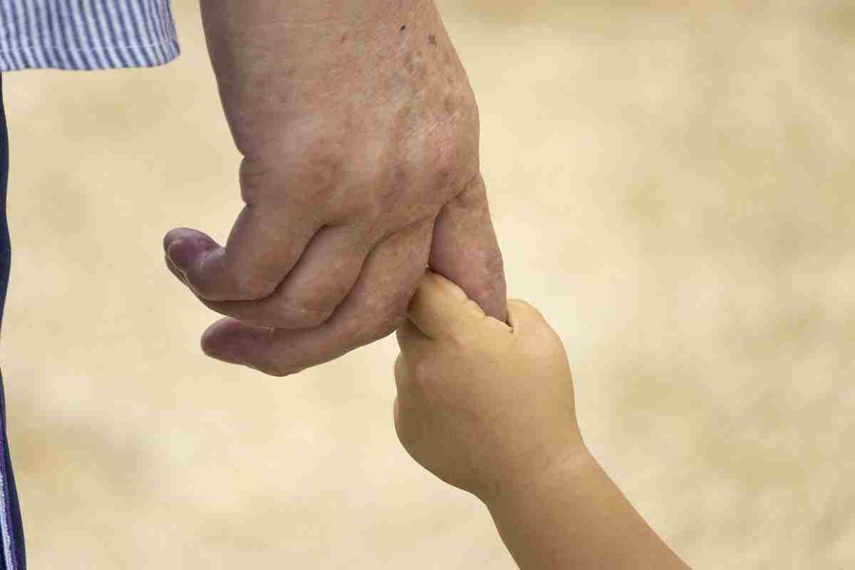 「孫の面倒を見る時間」が長いほど「心臓病リスク」が高まる…ハーバード大研究結果｜NEWSポストセブン