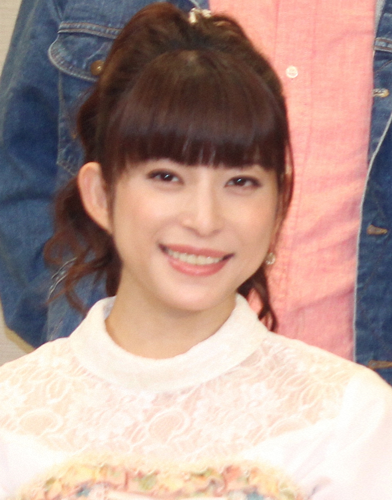 上原多香子　40歳の節目に地元・沖縄に拠点移す「新たなスタートの年」　今井絵理子氏との2ショット披露― スポニチ Sponichi Annex 芸能