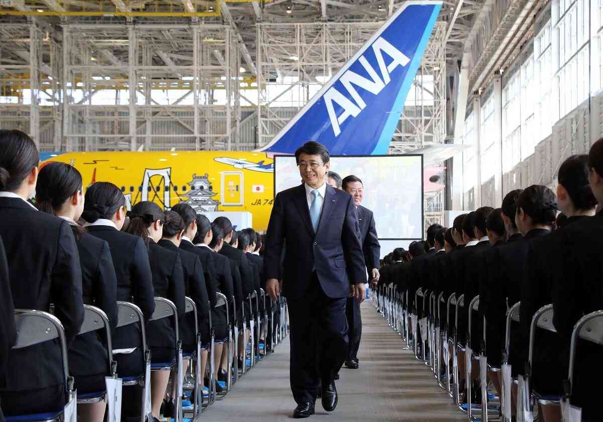ANA、コクピット内で機長が副操縦士に壮絶パワハラ…退職者続出、乗客の安全脅かす