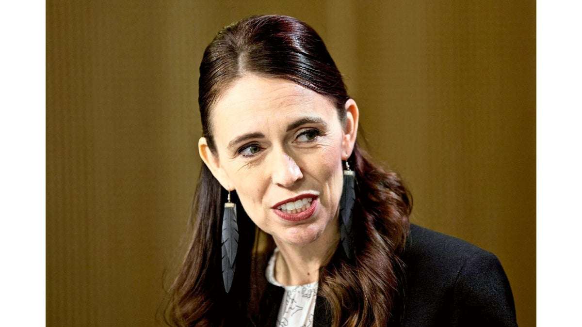 アーダーンＮＺ首相が辞任へ「職務行う余力が残っていない、私も人間だ」…最近は支持率低迷 : 読売新聞オンライン