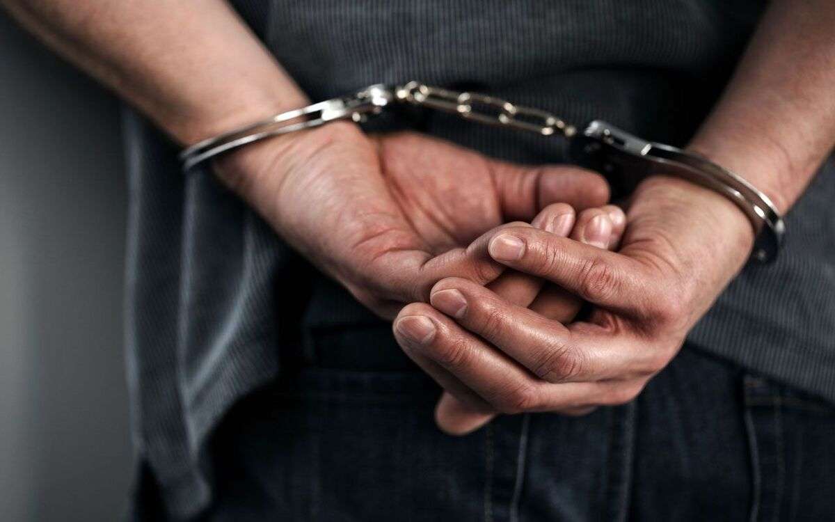 《福岡3女性強盗殺人事件》反省も謝罪もない鈴木泰徳の“逆ギレ”「奥さんがさせてくれん」「これで駄目なら、どんな態度をすればいいのですか？」 | 文春オンライン