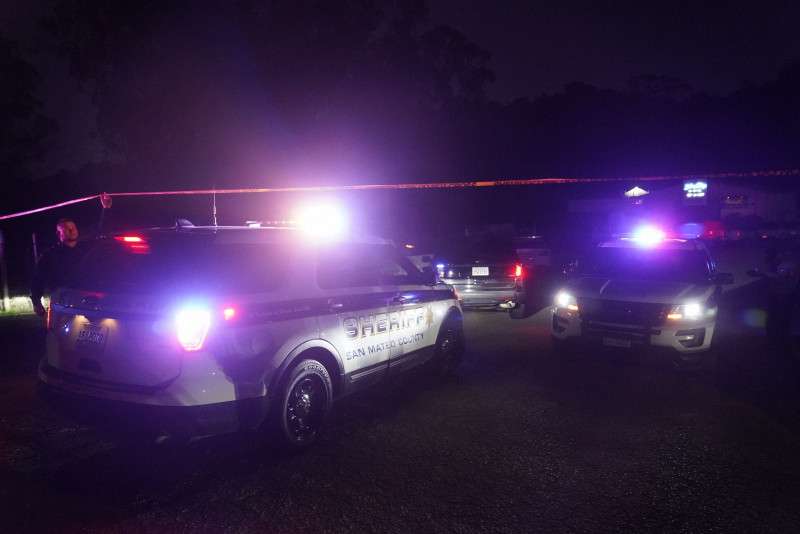 米西部でまた銃撃事件　7人死亡、1人重体　67歳容疑者を拘束（毎日新聞） - Yahoo!ニュース