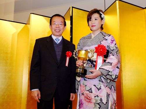 「宝塚歌劇に勇気づけられた」＝謝依旻さん  女流本因坊返り咲き (2018年1月27日) - エキサイトニュース