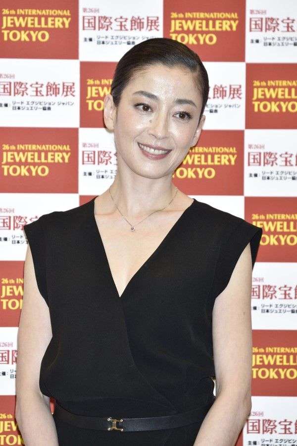宮沢りえ伝説「ヌードでもどうですか」「連休明けかしらね」母の溺愛と叱責…155万部『サンタフェ』秘話 | 練馬区のonlineタウン誌「ネリマンタイムス」ローカルニュース