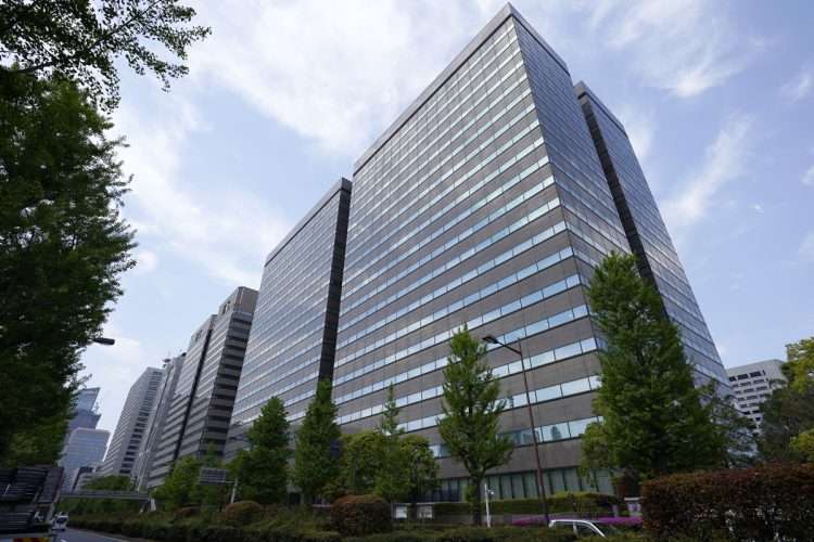 【本人直撃】「安倍元総理銃撃の真犯人は山上ではない」公安調査庁ベテラン調査員のメール流出の衝撃（NEWSポストセブン） - Yahoo!ニュース