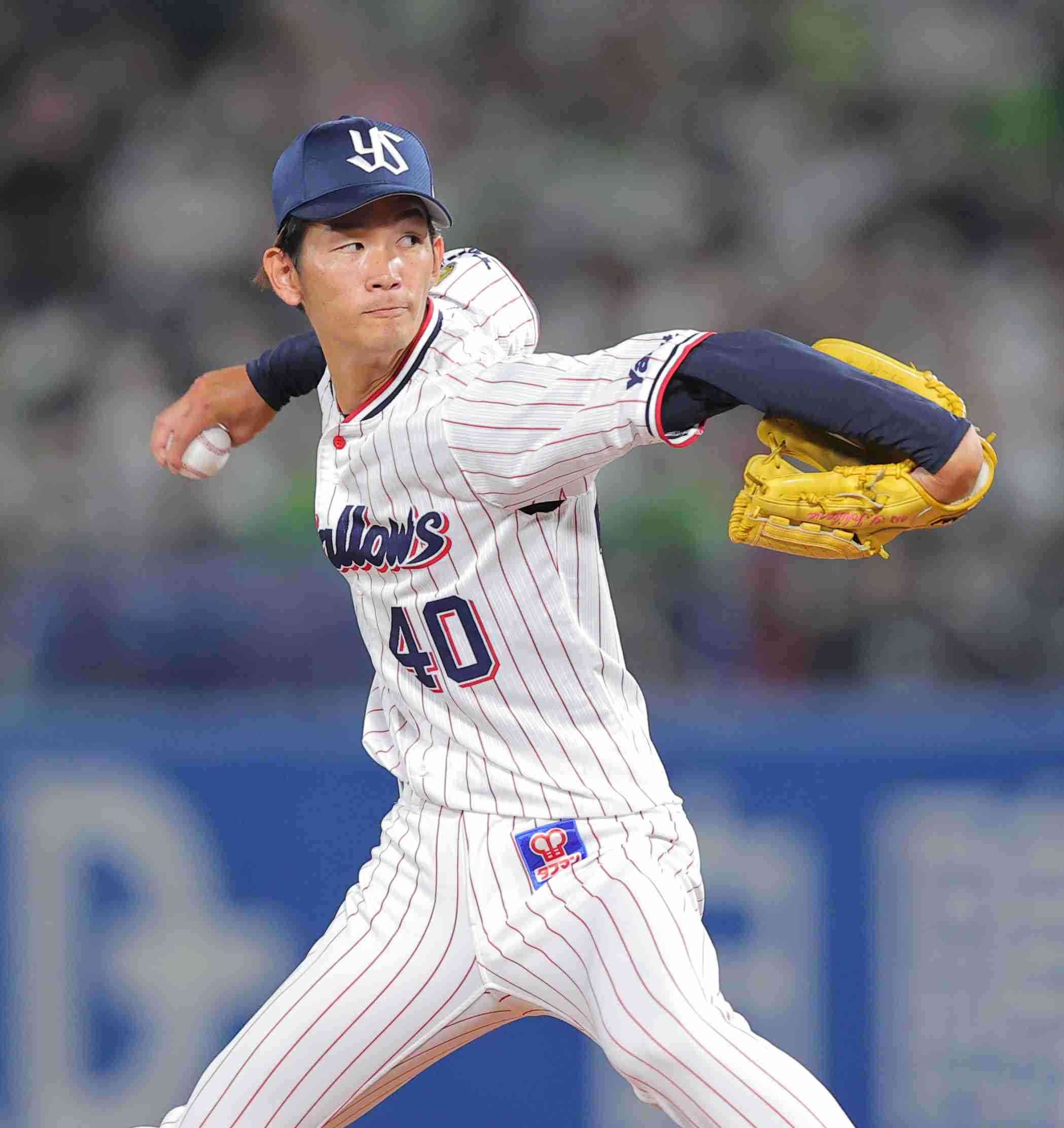 「えちしたい」「めちゃくちゃにする」ヤクルト若手投手が人妻に送った“卑猥メッセージ”