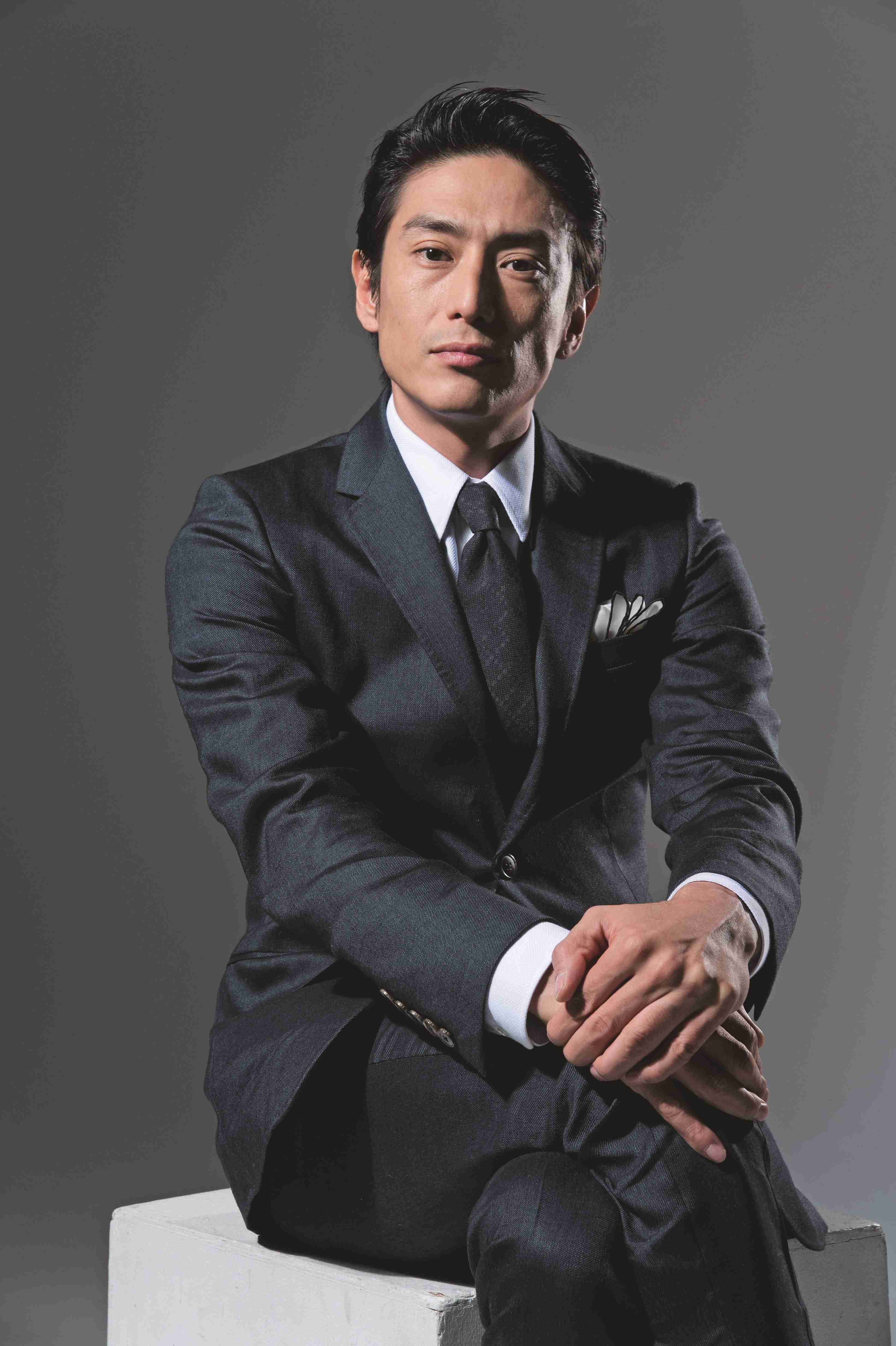 NHK男性アナを逮捕　20代女性アナ宅に“侵入”…取り押さえられると3階から“飛び降り” 