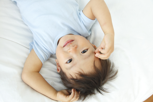 夜尿症の原因や対処法・治療について、夜尿症とおねしょとの違い、発達障害との関係を解説します【医師監修】【LITALICO発達ナビ】