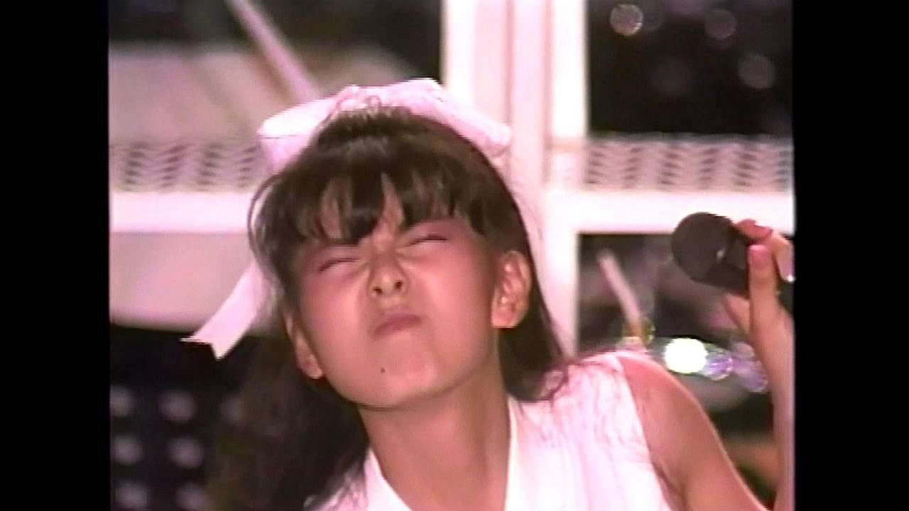 南野陽子　「話しかけたかった」（Live） - YouTube