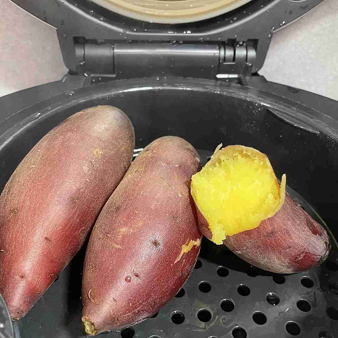 【ホットクックレシピ】蒸しさつまいも | クラシル | レシピや暮らしのアイデアをご紹介