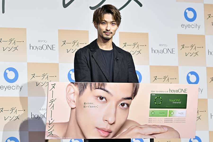 横浜流星、自身の顔は“特徴がない”　自然に上がるまつげは「好きではなかった」