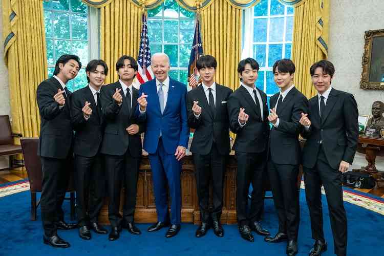 BTSがホワイトハウスを表敬訪問、バイデン米大統領と35分にわたり歓談（会見レポート） - 音楽ナタリー