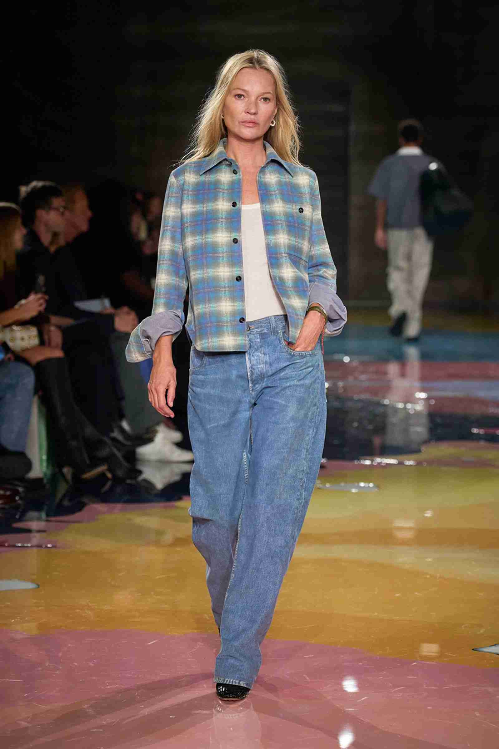 ワイドパンツが好きな人👖