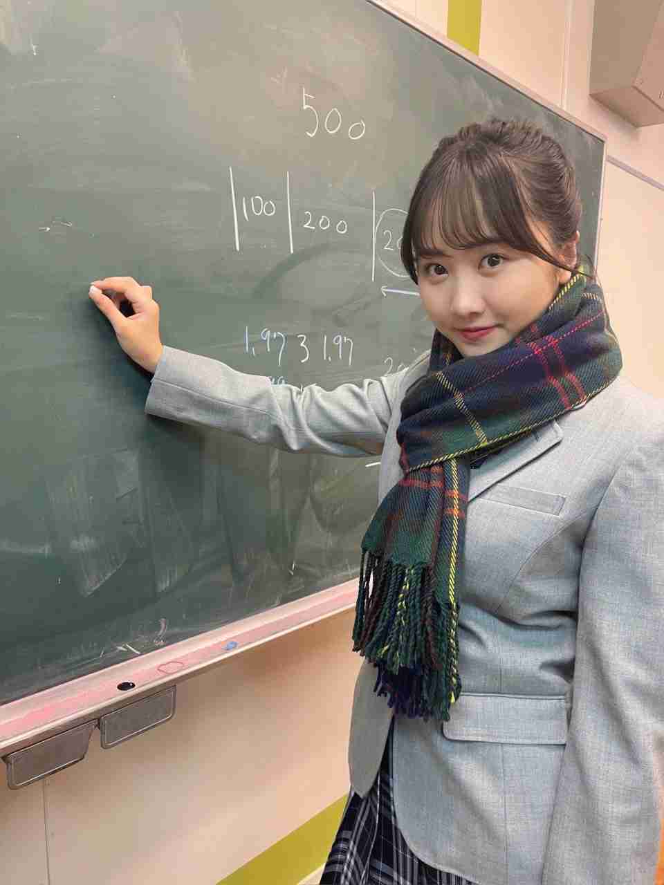 本田望結に受験生からクレーム？「完全に煽ってる」黒板前で撮った写真がなぜか炎上、同情の声も | リアルライブ