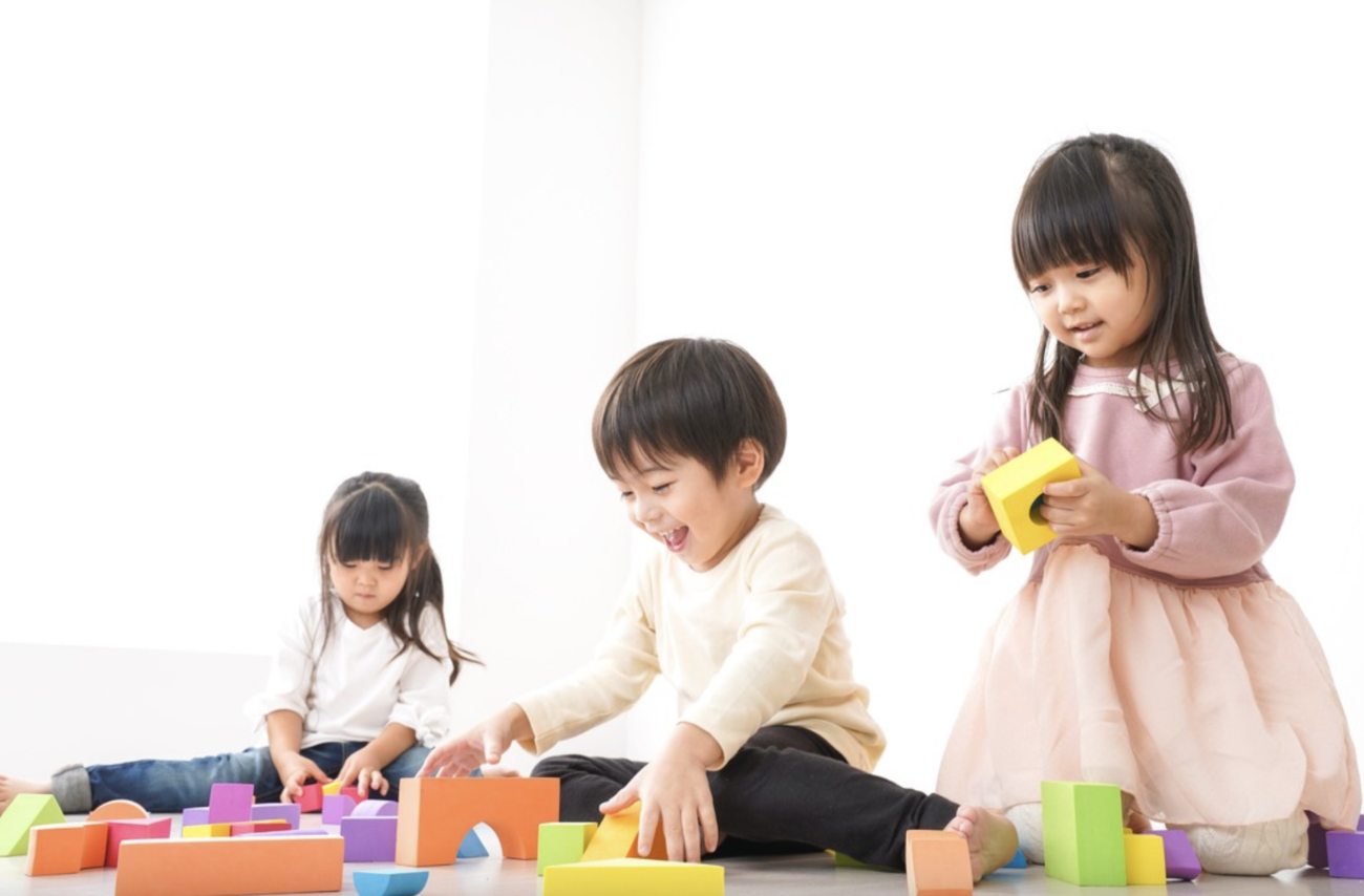 世論調査で44％が「子育てしにくい」と回答　16歳未満の子供には扶養控除なし、10月から約61万人の子供たちが児童手当の対象外に  |  RAPT理論+α