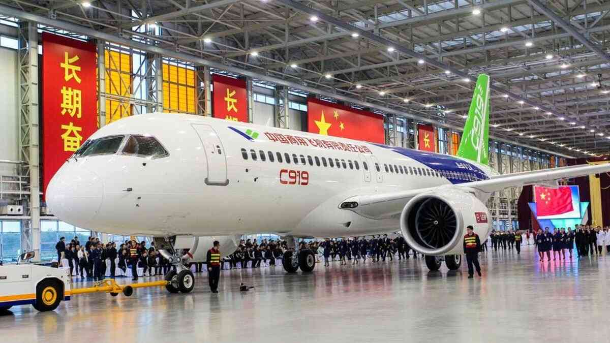 国産ジェット旅客機「MSJ」の開発中止…三菱重工業、採算見込めず