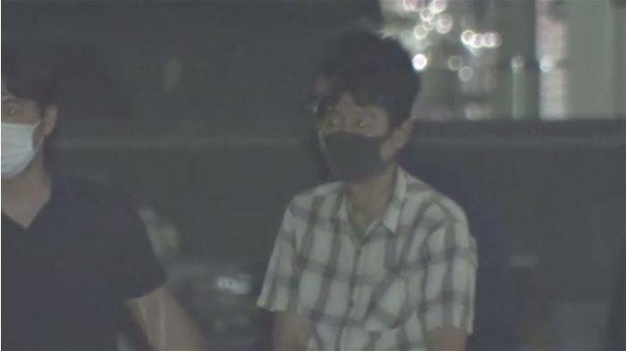 女子大生にエアドロップ痴漢、千葉県初の逮捕者