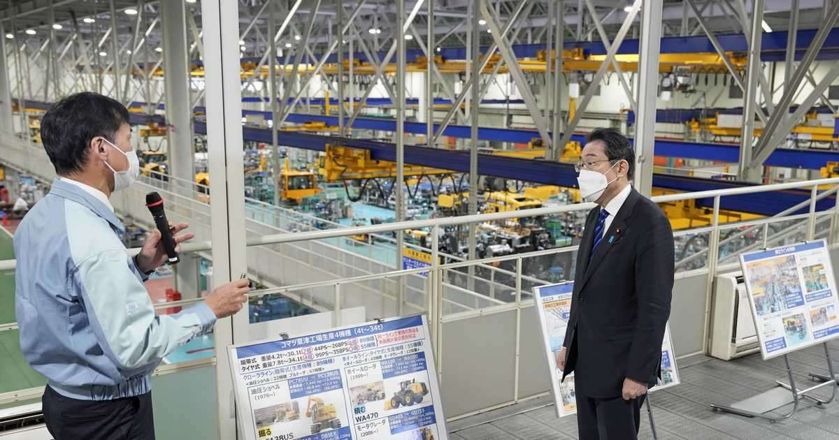 首相、育児支援で石川視察　コマツの取り組み参考 - 産経ニュース