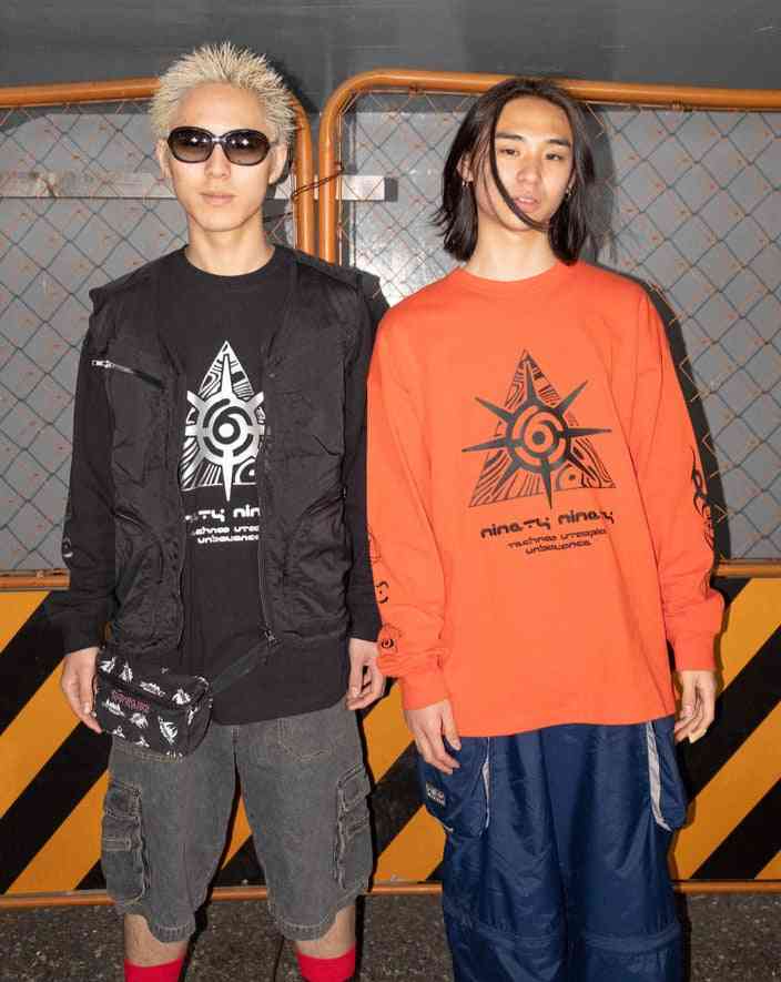       9090 TECHNO Triangle Long Tee                   – YZ    