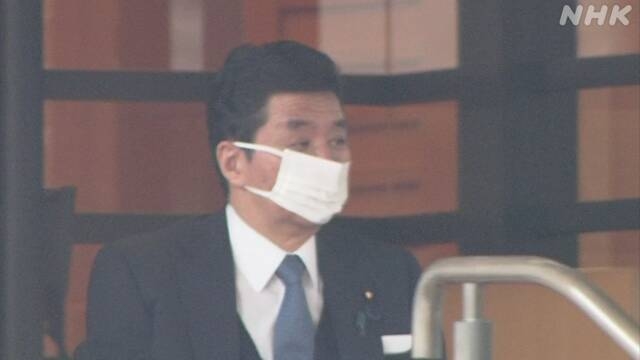 岸信夫首相補佐官 体調不良で議員辞職願提出 安倍元首相の実弟 | NHK | 選挙