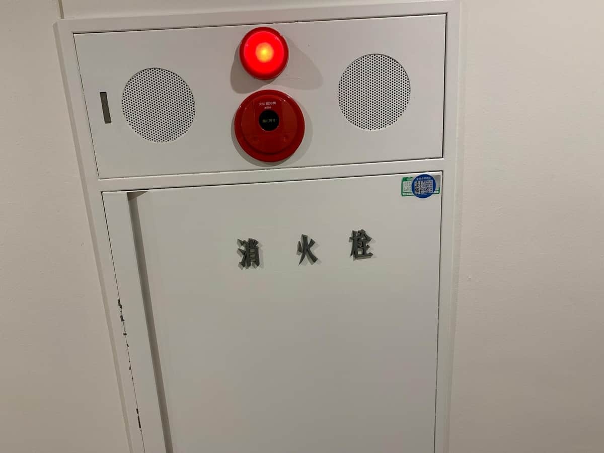 デザイン重視の「消火栓」アリ？SNS議論に　「本末転倒」厳しい意見も...建築&防災のプロの見解は: J-CAST ニュース