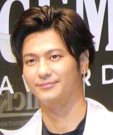 一体何センチ！？速水もこみちの手作り「牛カツサンド」が超極厚「ボリュームありますね～」妻は平山あや : スポーツ報知
