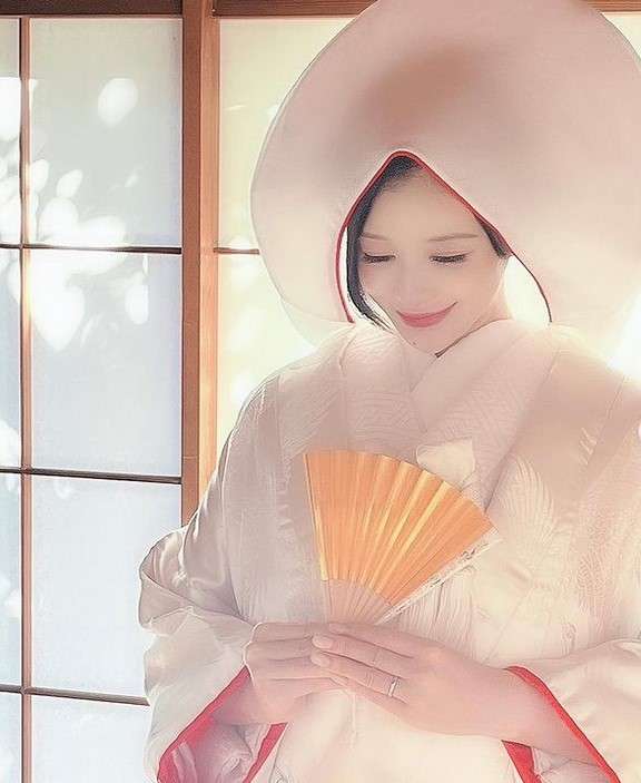 去年11月結婚の手島優、憧れていた白無垢姿の写真を公開「着せていただく時はウキウキと緊張でした」