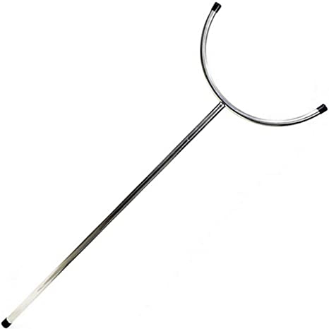 猫の“死骸”が小学校の鉄棒に 近くの公園でも切断された足が さいたま市