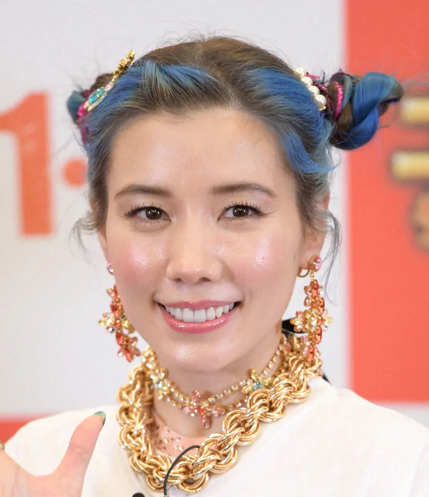 仲里依紗　「大奥」徳川綱吉役の姿でコンビニに「上様はセルフレジだってできるのじゃぞ」― スポニチ Sponichi Annex 芸能