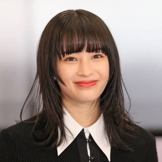 ブルベ冬の春ファッション