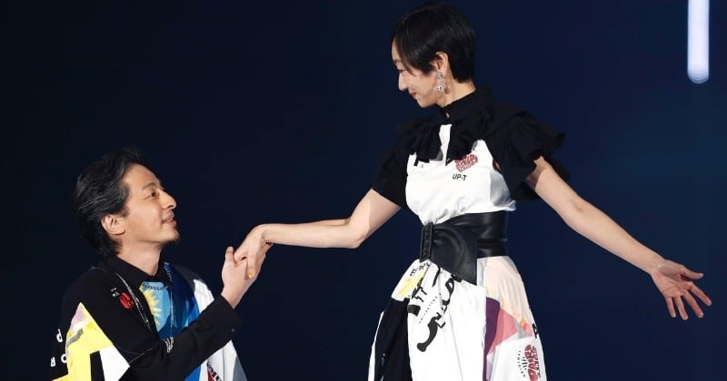 【TGC2023S/S】ひろゆき＆西村ゆか夫婦、2人で初ランウェイ　会場どよめく  | ORICON NEWS