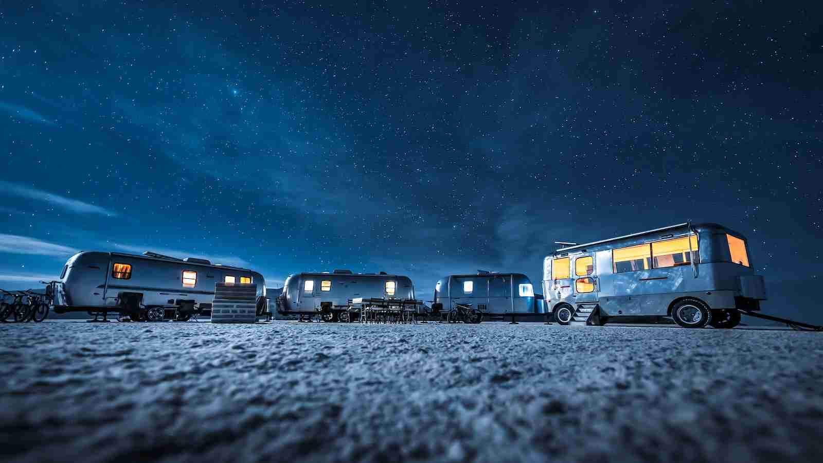 【収入】サニージャーニーの気になるお財布事情！人気ユーチューバーの裏側について徹底解説！｜BYRC | 今一番知りたい事件・芸能ニュース速報