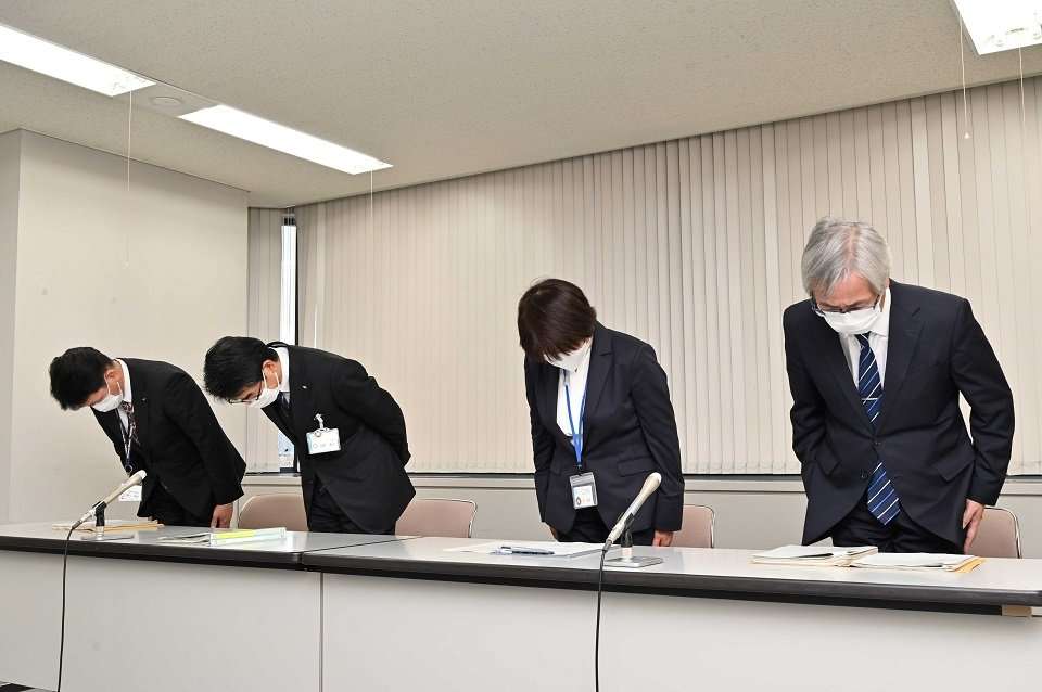 小２男児の頭を教諭がたたく体罰　椅子の座り方で「ついかっとなり」　岐阜・各務原市教委が謝罪 | 岐阜新聞Web